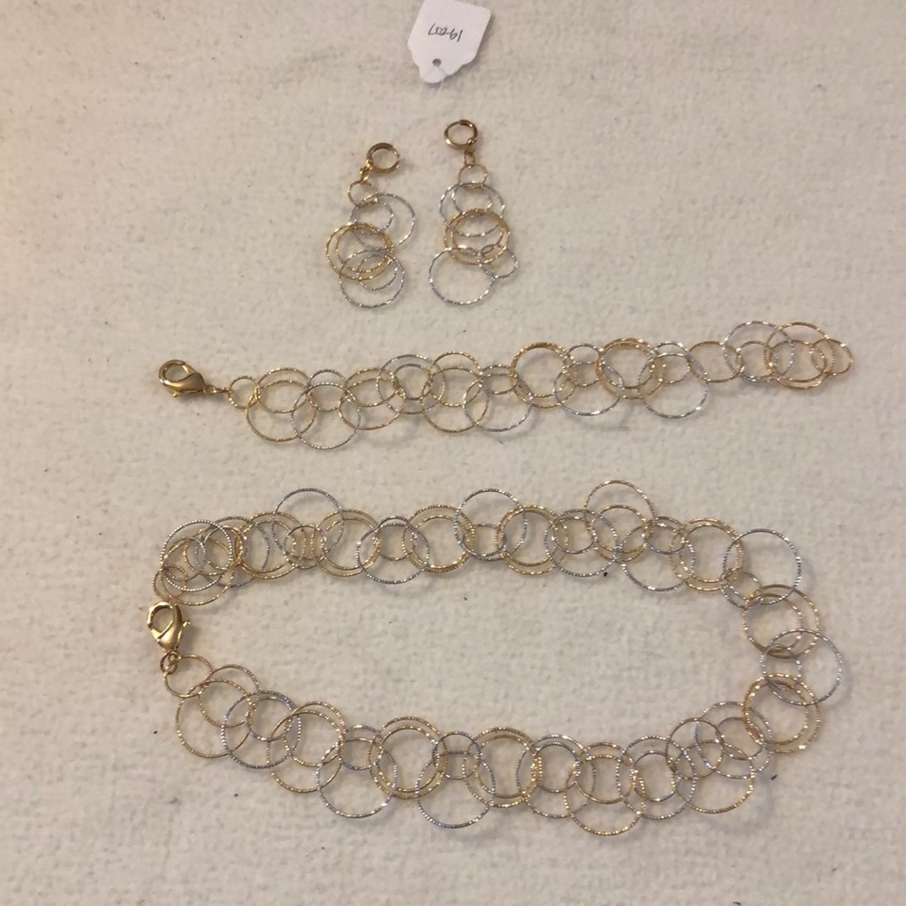 Circle jewelry in two colors